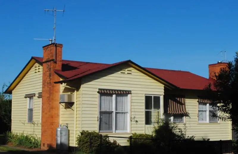 Main view of Homely house listing, 7 Swinburne Avenue, Myrtleford VIC 3737
