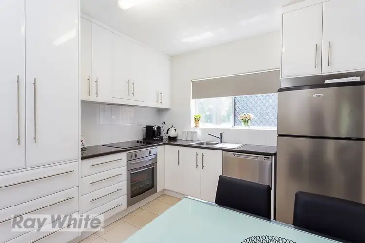 4/24 Weston Street, Coorparoo QLD 4151