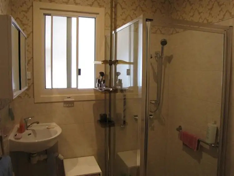 Sixth view of Homely house listing, 4 Farmer Street, Barmera SA 5345