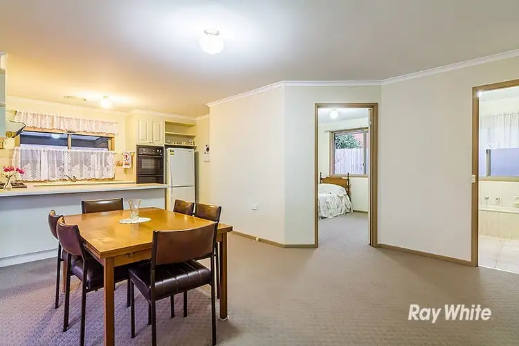 Fifth view of Homely unit listing, 2/6 Hawker Gardens, Berwick VIC 3806