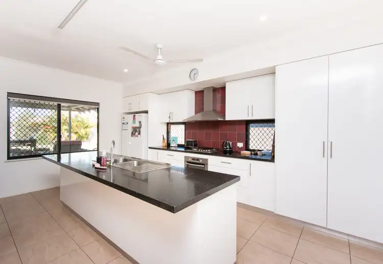 Second view of Homely house listing, 3 Hussen Way, Bilingurr WA 6725