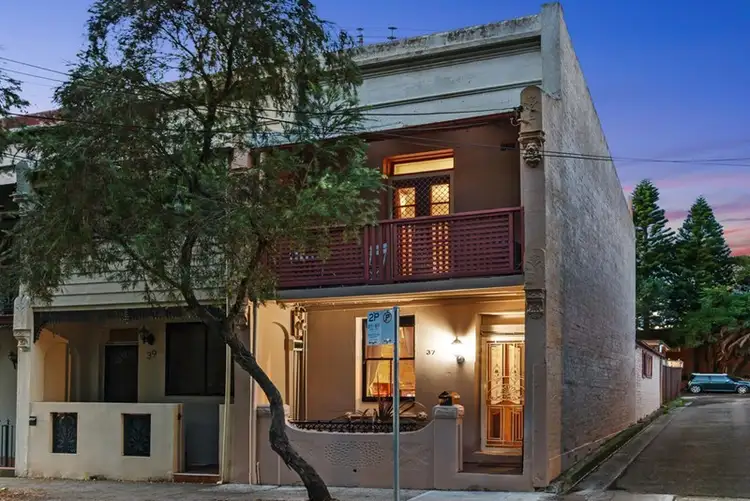 37 Lackey Street, St Peters NSW 2044