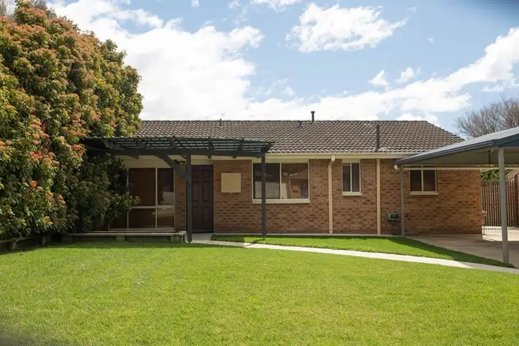 Second view of Homely house listing, 11 Moloney Close, Calwell ACT 2905