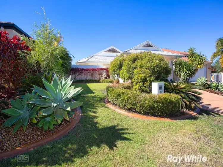 36 Dugong Crescent, Banksia Beach QLD 4507