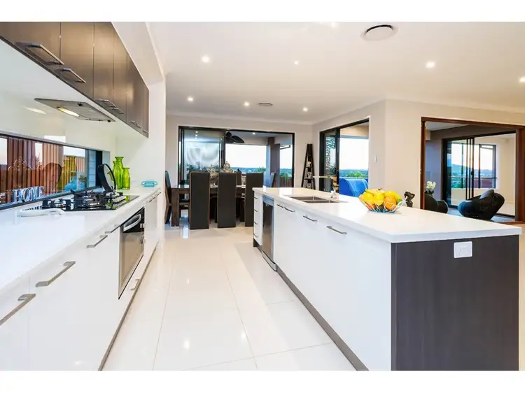 Fifth view of Homely house listing, 110 Ridgeview Street, Carindale QLD 4152