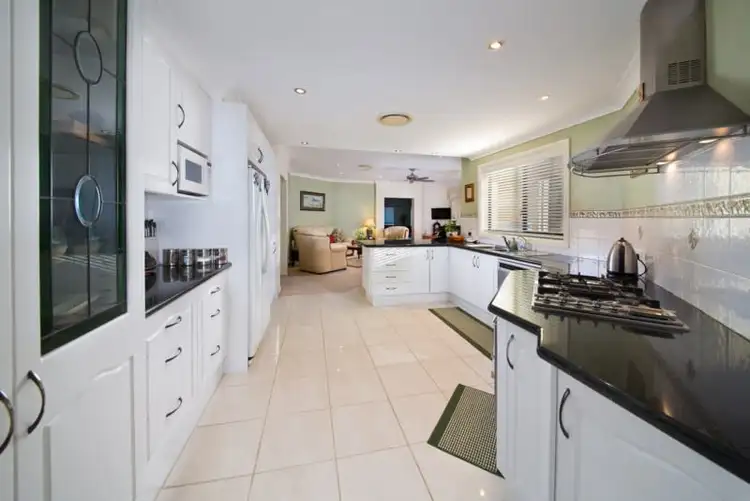 Sixth view of Homely house listing, 29 Ambermere Drive, Little Hartley NSW 2790