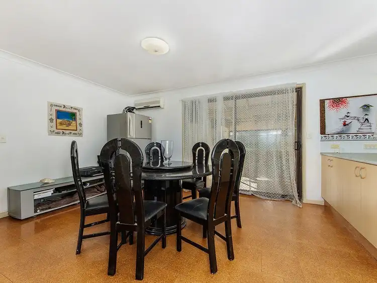 Sixth view of Homely house listing, 8 Angus Court, Highland Park QLD 4211
