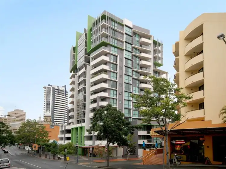 Main view of Homely apartment listing, 102/454 Upper Edward Street, Spring Hill QLD 4000