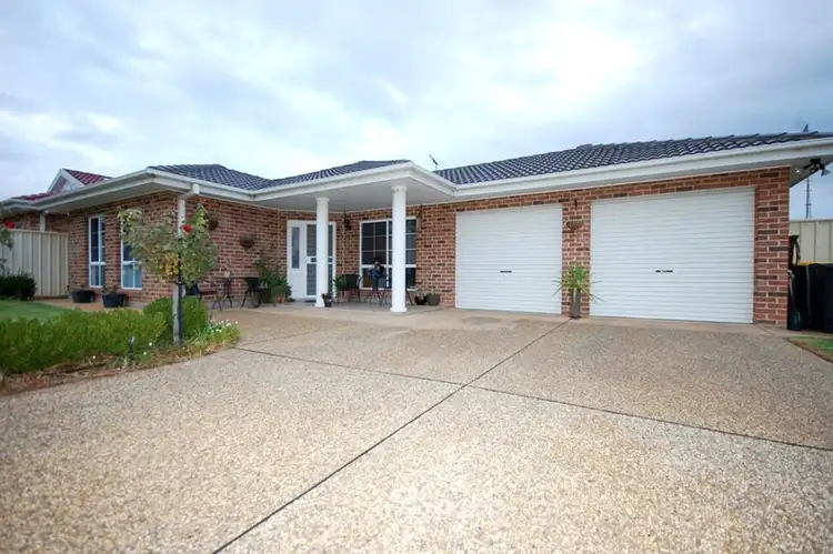 122 Wyangan Avenue, Griffith NSW 2680
