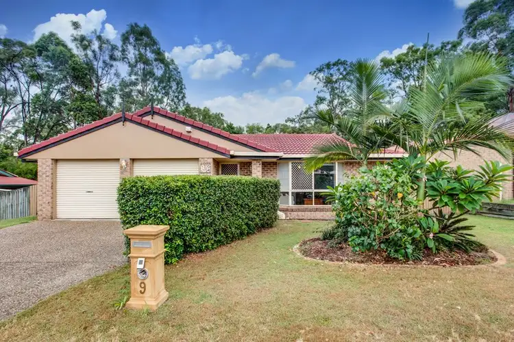 9 Cook Street, Forest Lake QLD 4078
