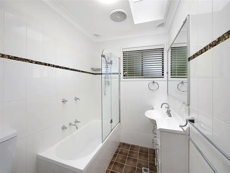 Fifth view of Homely house listing, 6 Blenheim Avenue, Berkeley Vale NSW 2261