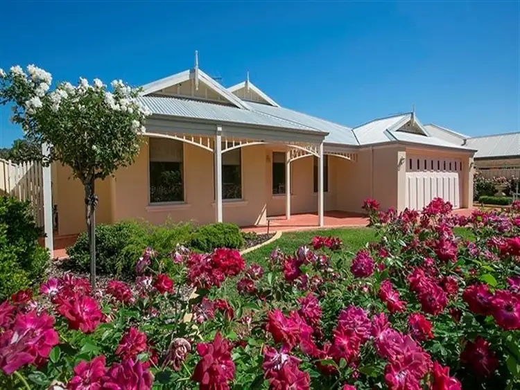 47 Silver Princess Way, Jane Brook WA 6056