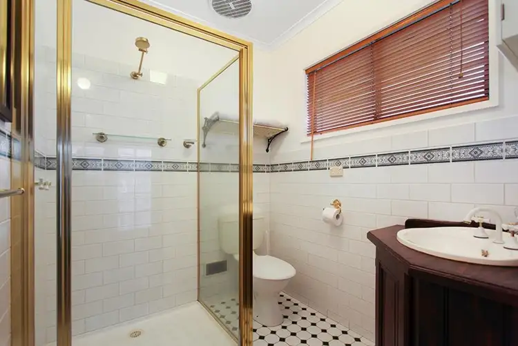 Seventh view of Homely house listing, 24 Dallas Avenue, Hughesdale VIC 3166