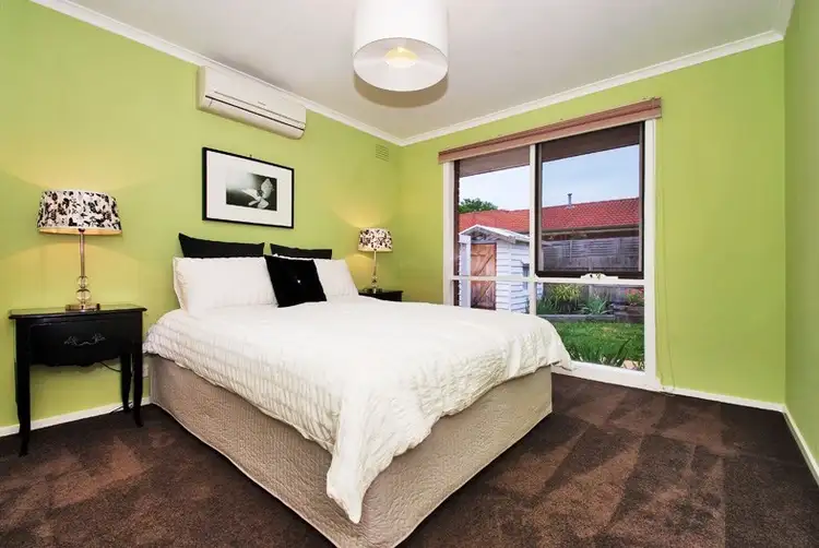 Fifth view of Homely unit listing, U2/1-3 LEIGH Road, Croydon VIC 3136
