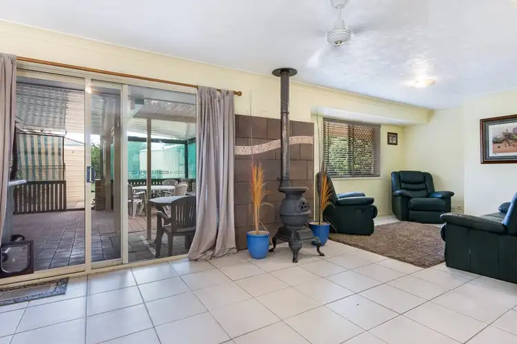Fifth view of Homely house listing, 10 Sarah Court, Deception Bay QLD 4508