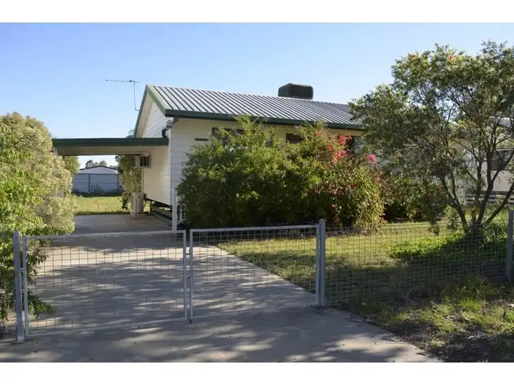 12 Beitz Street, Roma QLD 4455