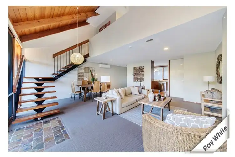 57 MacLachlan Street, Holder ACT 2611