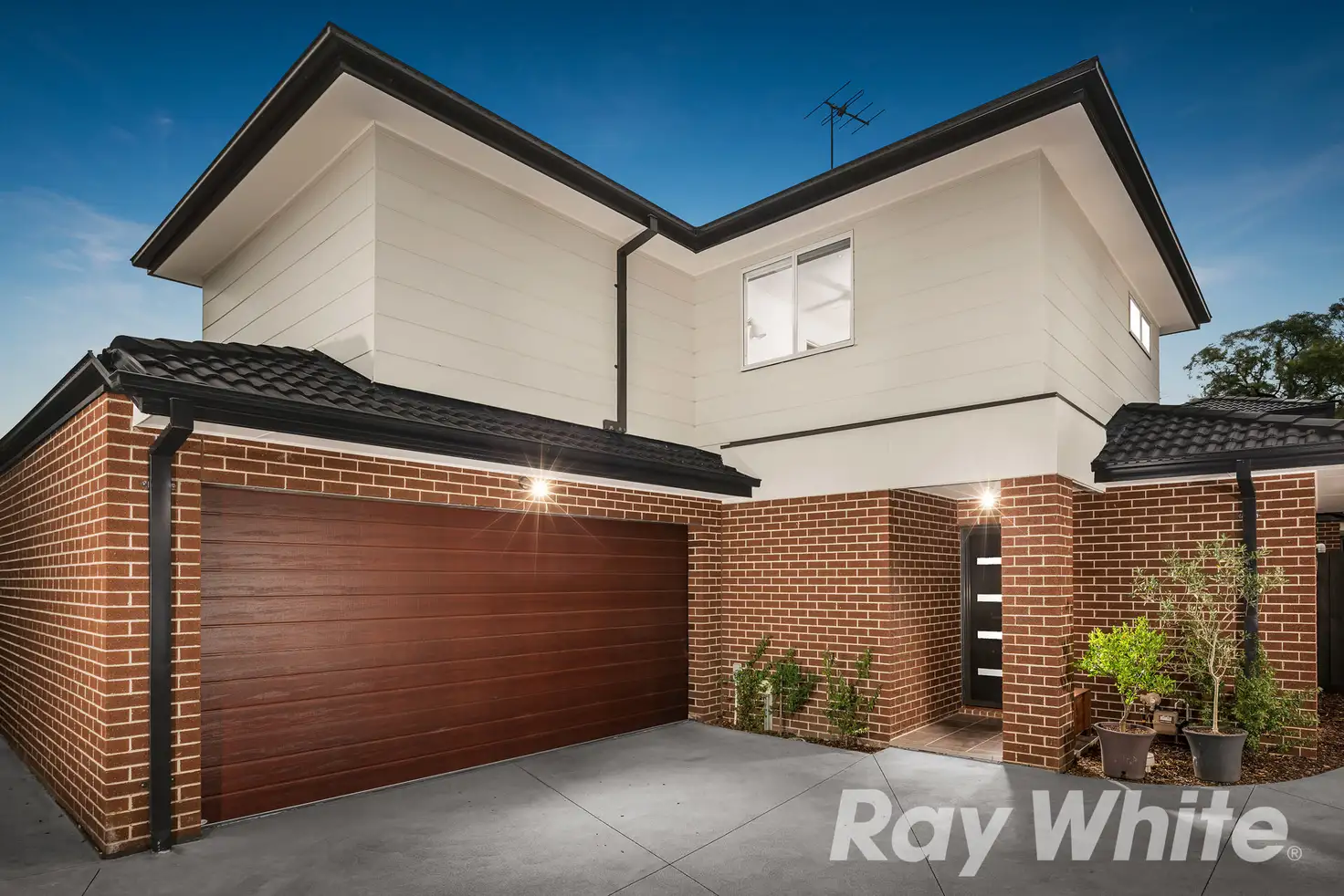 Main view of Homely house listing, 2/11 White Avenue, Bayswater North VIC 3153