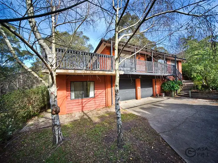 17 Hester Road, Leura NSW 2780