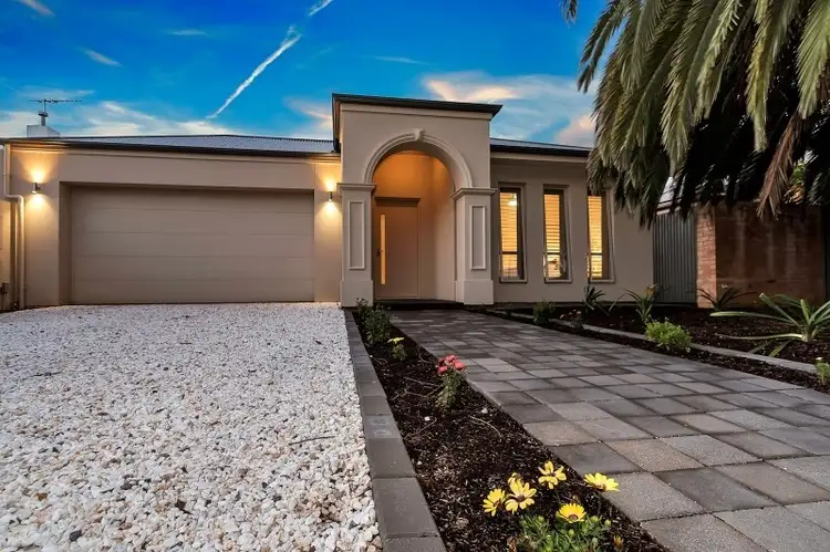 17 Albert Street, Clarence Gardens SA 5039