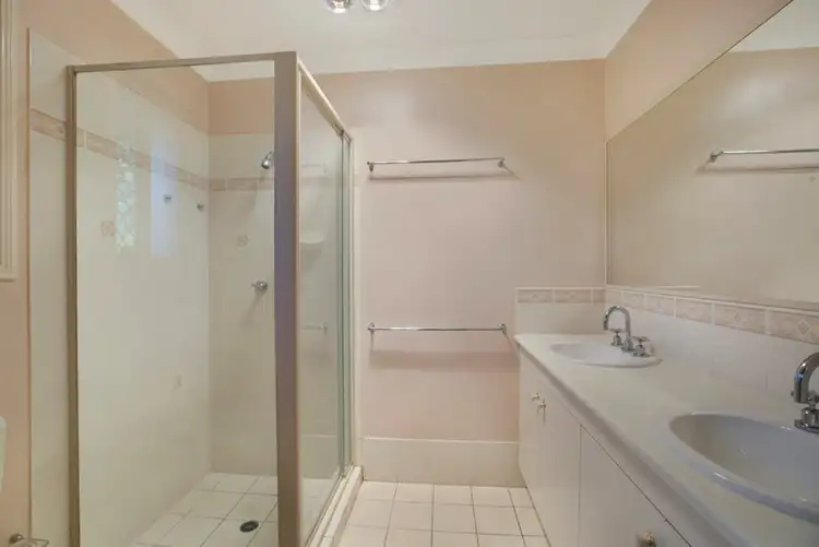 Seventh view of Homely house listing, 4 Wembley Court, Alexandra Hills QLD 4161
