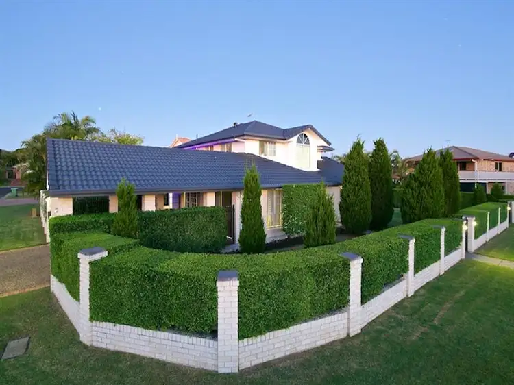 1 Peters Court, Wellington Point QLD 4160