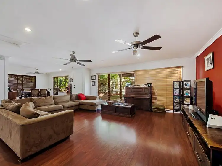 9 Sunnybrae Close, Merrimac QLD 4226