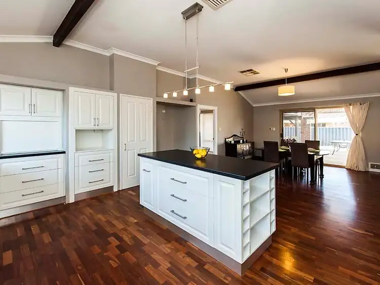 Seventh view of Homely house listing, 9 Senegal Grove, Warnbro WA 6169