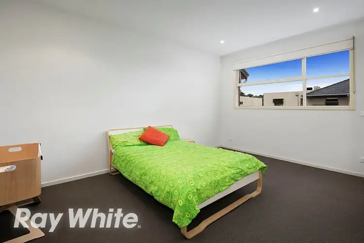 Fifth view of Homely townhouse listing, 13/9-11 Manikato Avenue, Mordialloc VIC 3195