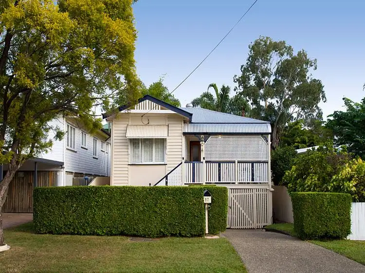 17 Hood Street, Sherwood QLD 4075