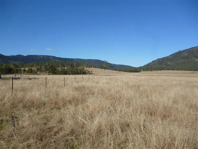 941 Dalga Road, Boyne Valley QLD 4680