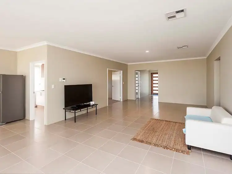 Sixth view of Homely house listing, 4 Quokka Link, Baldivis WA 6171
