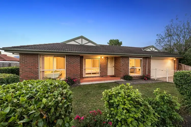 24 Colchester Road, Kilsyth VIC 3137