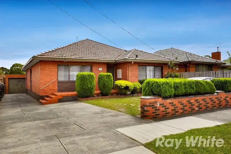 Main view of Homely house listing, 27 Scotsburn Avenue, Oakleigh South VIC 3167