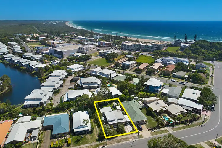 5 Banksia Avenue