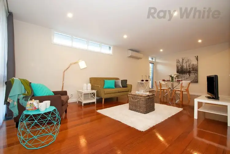 81 HIGHVIEW Drive, Mooroolbark VIC 3138