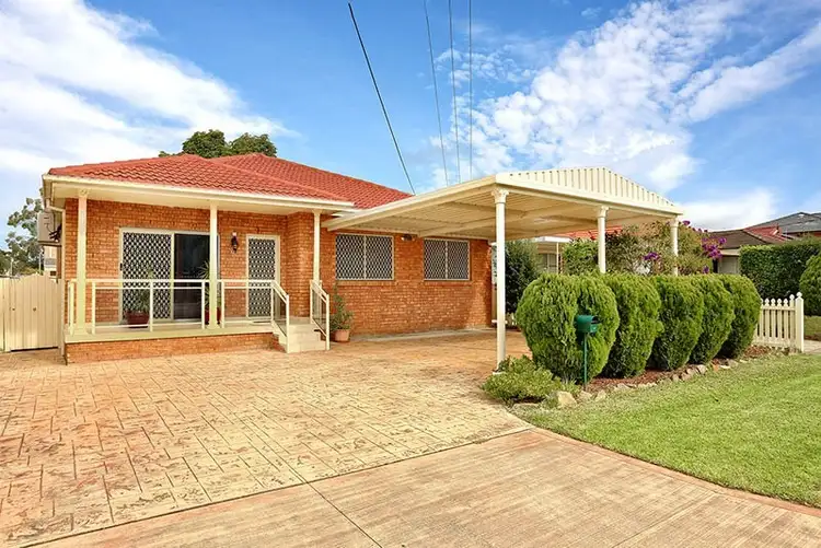 12 Foxlow Street, Canley Heights NSW 2166