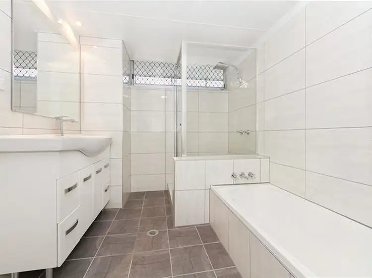Fifth view of Homely apartment listing, 6/19 Ellis Street, Kangaroo Point QLD 4169