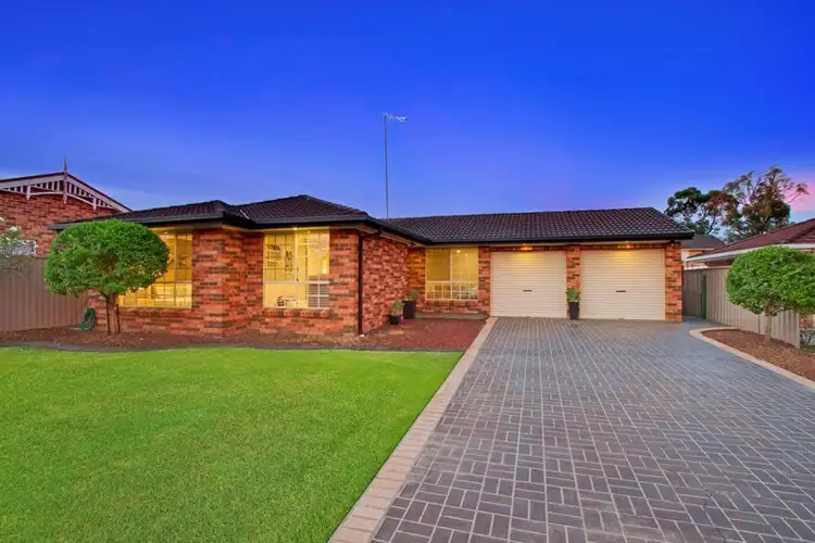 19 Bounty Crescent, Bligh Park NSW 2756