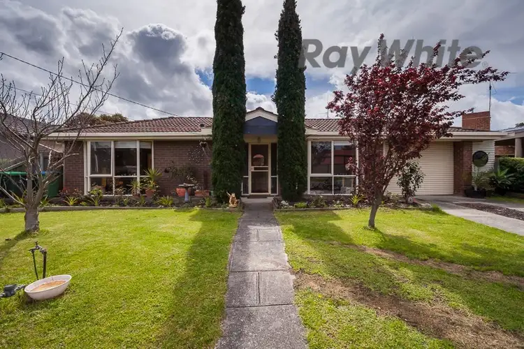 10 Sinclair Street, Somerville VIC 3912