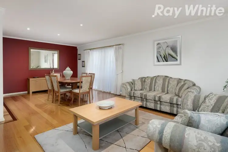 Second view of Homely house listing, 33 Hutchins Circuit, Bundoora VIC 3083