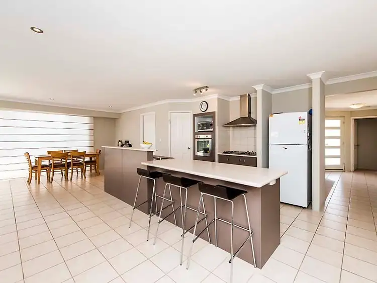 7 Songlark Court, Baldivis WA 6171
