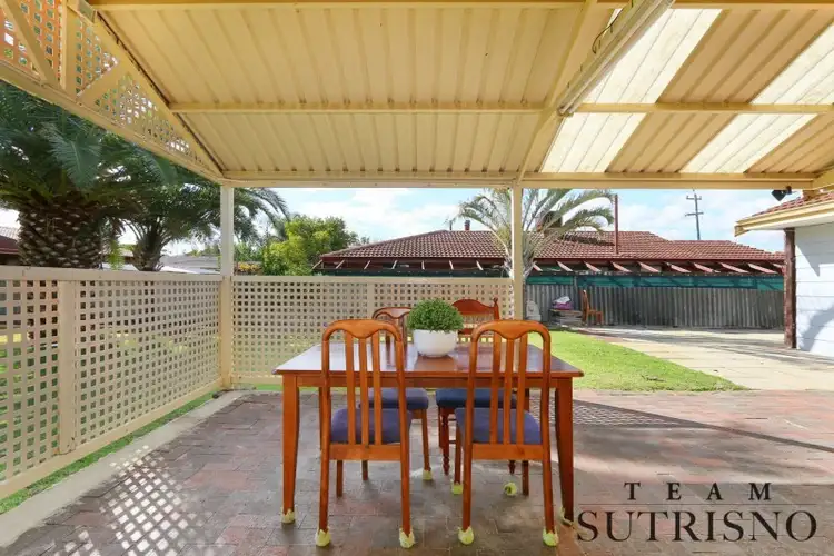 27 Elderberry Drive, Parkwood WA 6147