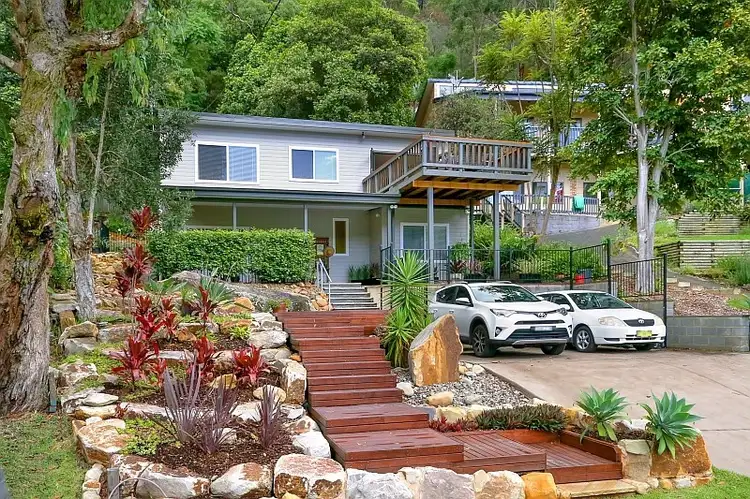 52 The Broadwaters, Tascott NSW 2250