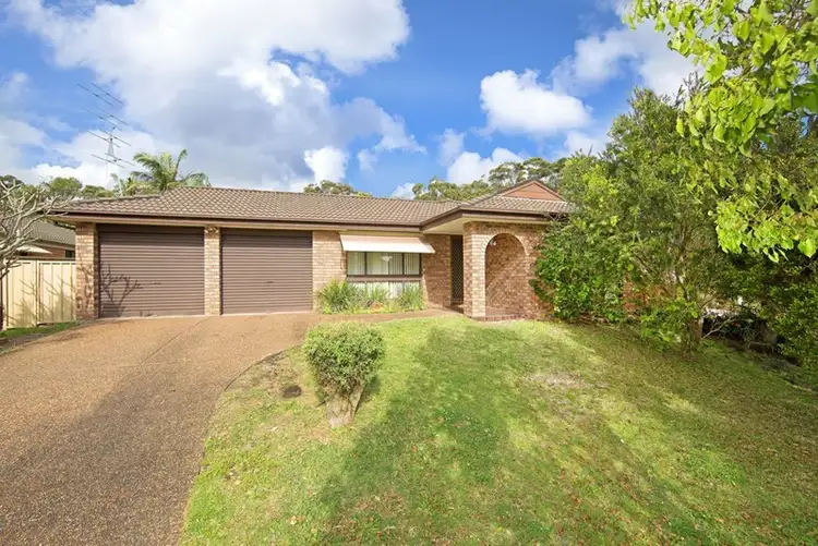 3 Bosun Close, Bateau Bay NSW 2261