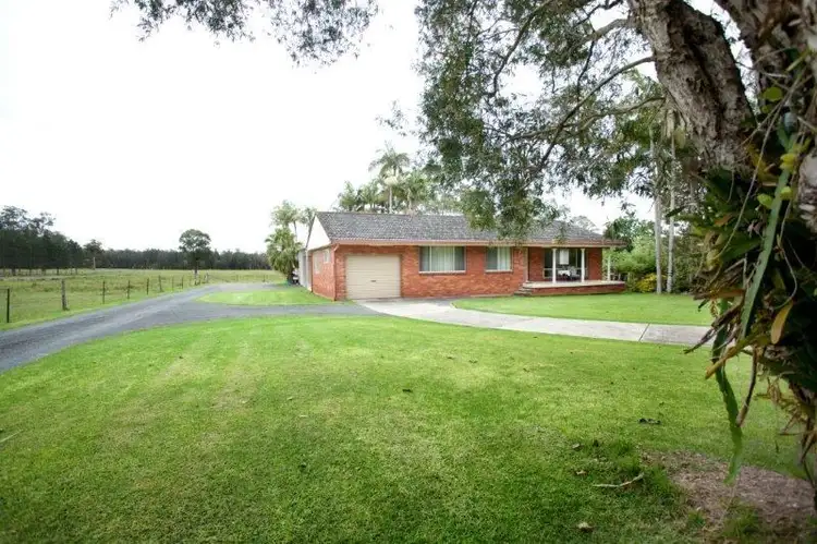 87 Old Bar Road, Taree NSW 2430