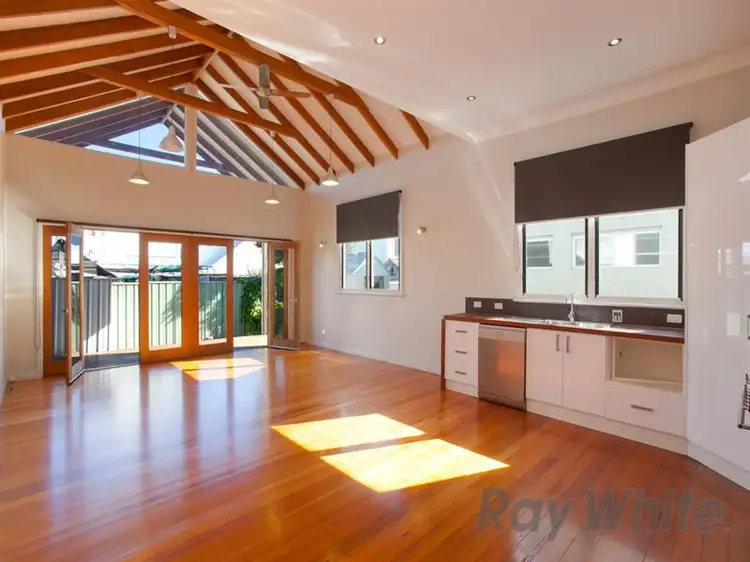 15 Young Street, Carrington NSW 2294