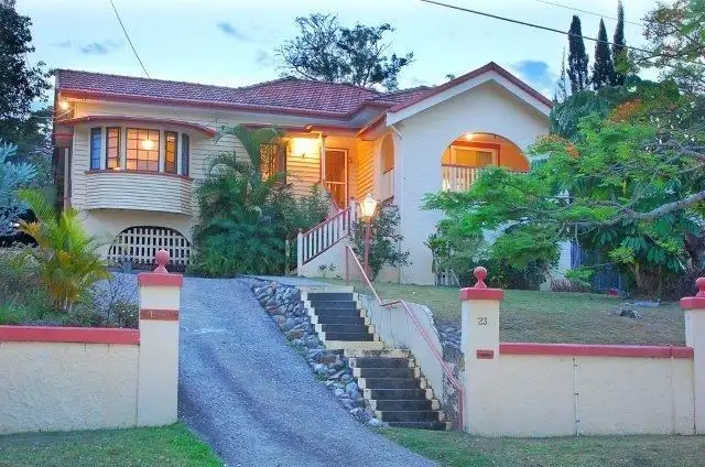 23 Thomson Street, Greenslopes QLD 4120