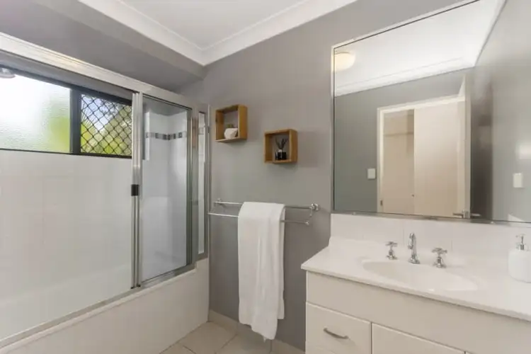 Sixth view of Homely house listing, 4b Panama Court, Burdell QLD 4818