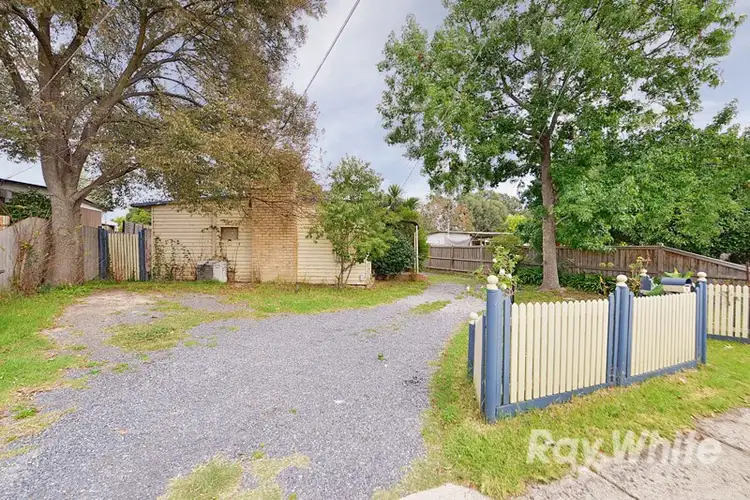 6 Loretto Avenue, Ferntree Gully VIC 3156